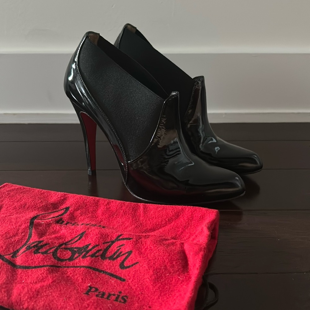 Christian Louboutin ART LASTIC Patent Leather Booties (Size 39)